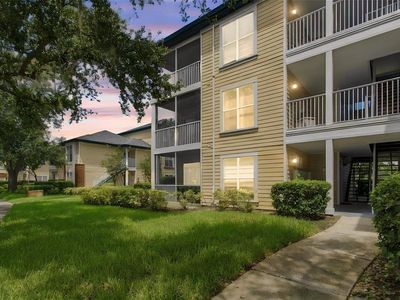 4115 CHATHAM OAK COURT #215