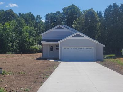 20535 Edgewood Dr