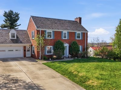1067 Blackridge Rd