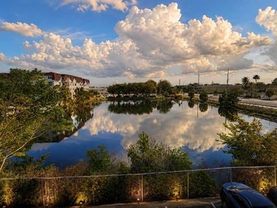 6831 W 14th Ct APT 306