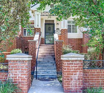 1415 S Dayton Court