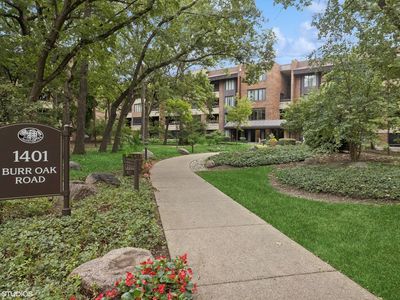 1401 Burr Oak Rd APT 105B