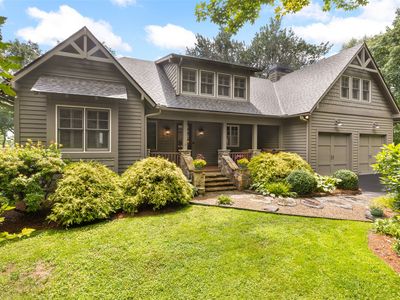 245 Woodland Ridge Drive