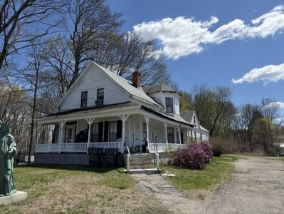 115 Pleasant St
