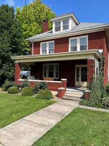 4217 E Main St