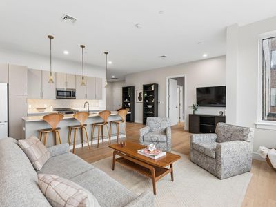 99 Federal Street #403