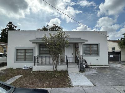 3500 NW 16th St