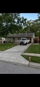 6401 W 82nd Ter