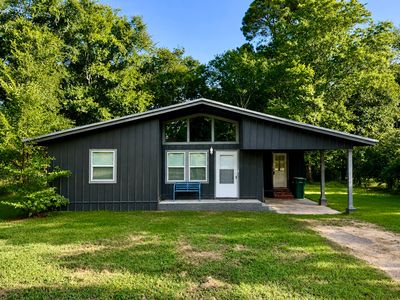 414 E Main St