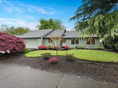 1476 NE Stile Dr