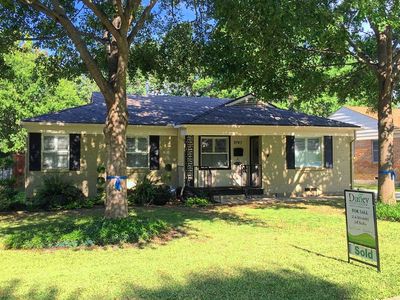 9743 Mixon Dr