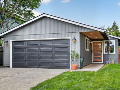 3709 SE 65th Ave