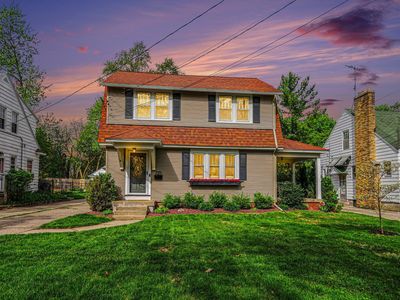 225 Lawndale Ave NE