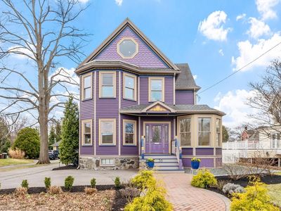 36 Lake Ave