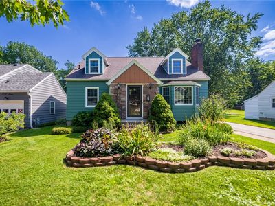 37 Fuller Ave
