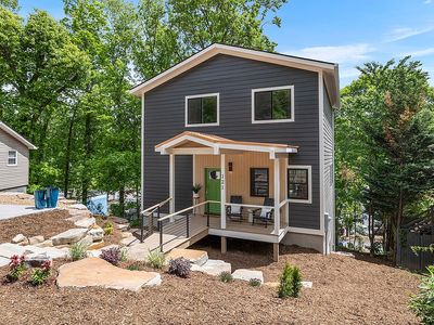 121 Laurel Loop