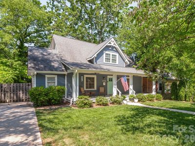 2909 Clemson Ave