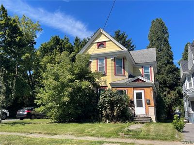 222 Bassett St