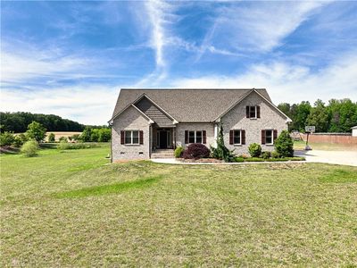 8128 Belews Creek Rd
