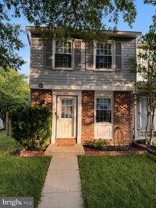 Property at 8541 Blue Rock Ln, Lorton, VA