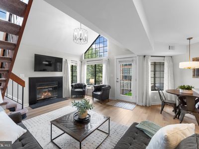 6007 Curtier Dr SUITE E