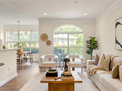 200 Renaissance Pkwy NE APT 215