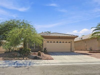 8421 Bay Crest Dr