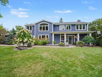 3131 Midland Dr SE