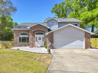 244 Hillside Dr