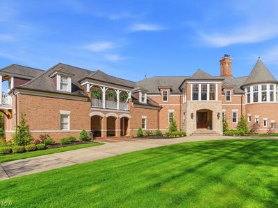 352 Bingham Ct