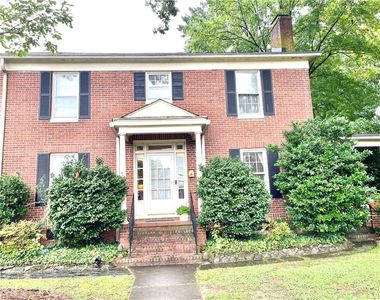 710 Sunset Dr