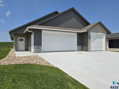 205 N Wildcat Dr
