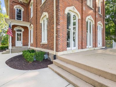 Property at 732 W Michigan St, New Carlisle, IN