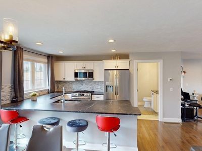239 Woodland St #3