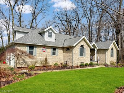 605 Sassafras Dr