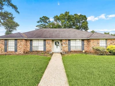 Property at 12467 Sherbrook Dr, Baton Rouge, LA