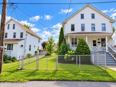 352 Juniper St