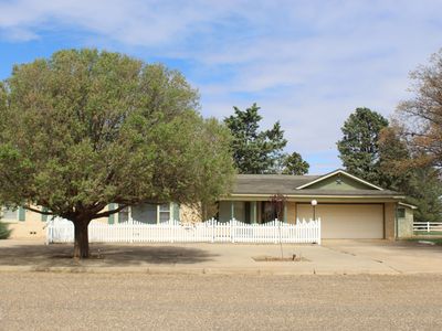 102 Avenue E