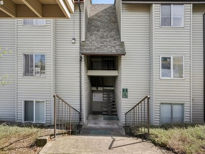 200 SW Florence Ave #19