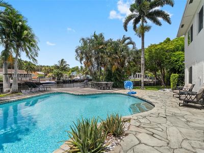 1617 SW 17th Ave