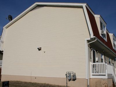 424 Simpson Ave #424