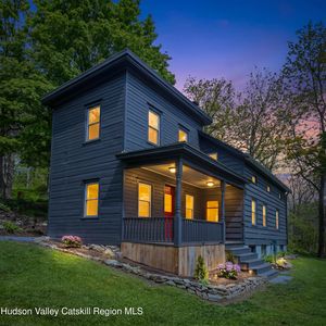 Property at 1625 New York 32, Saugerties, NY