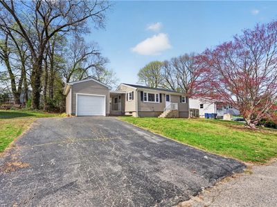 45 Winthrop Rd