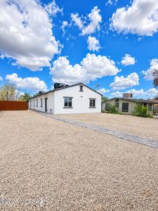 360 E Aircraft Rd