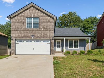 803 Lillian Grace Dr