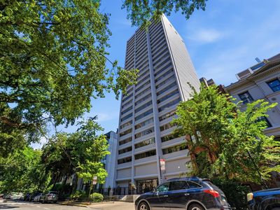 1415 N Dearborn St APT 14C
