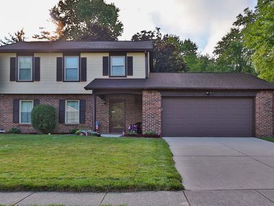 8275 Ontario Ln