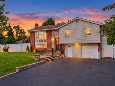 3 Richlee Drive