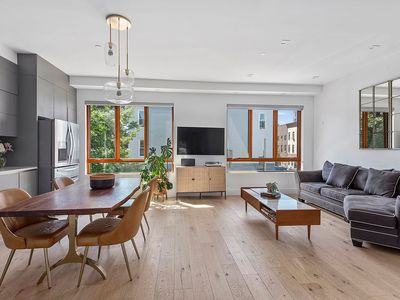 3 Ridgewood Pl #2