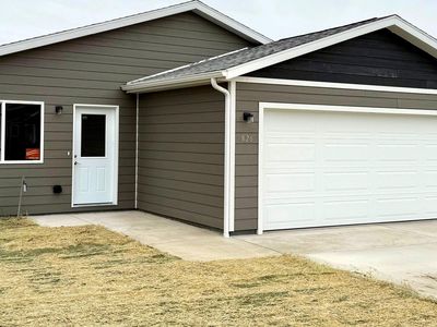 Property at 826 Heritage Dr, Belle Fourche, SD